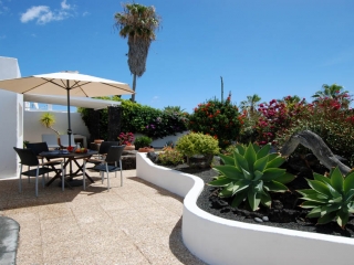 villa with private heated pool Lanzarote