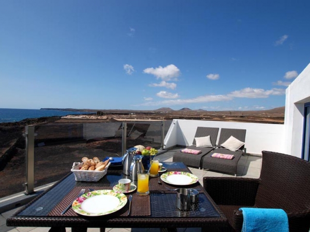 1st line apartment Lanzarote